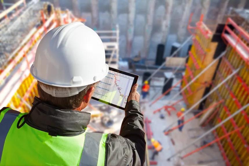 Integrated BIM software ecosystem supporting construction collaboration.